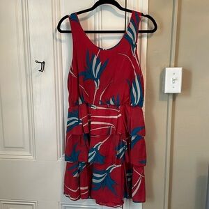 Anthropologie red silk tiered dress with flower pattern, button back